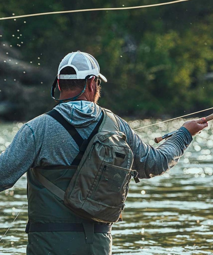 SIMMS Sling Pack Tributary Tan | PLC-PECHE.FR