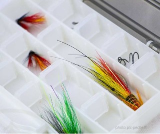 Boîte à Mouches Tube Fly Box  | PLC-PECHE.FR