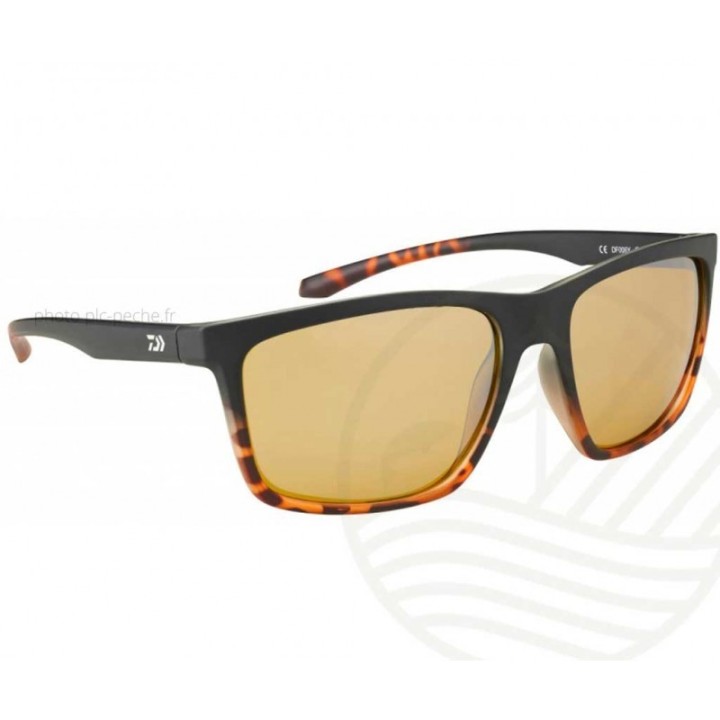 Lunette Polarisante DAIWA CLASSIC VERRE JAUNE | PLC-PECHE.FR