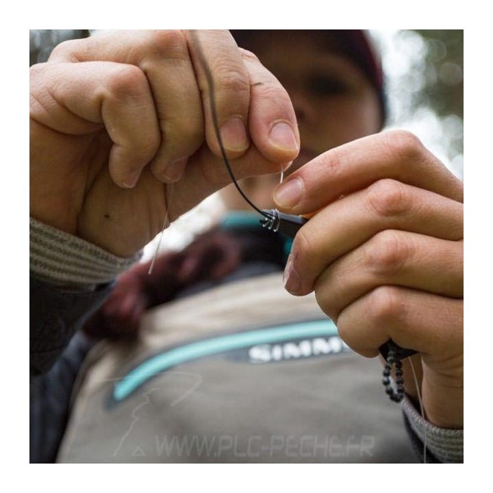 Coupe fil Rogue Nippers Loon et son outil à noeuds | PLC-PECHE.FR