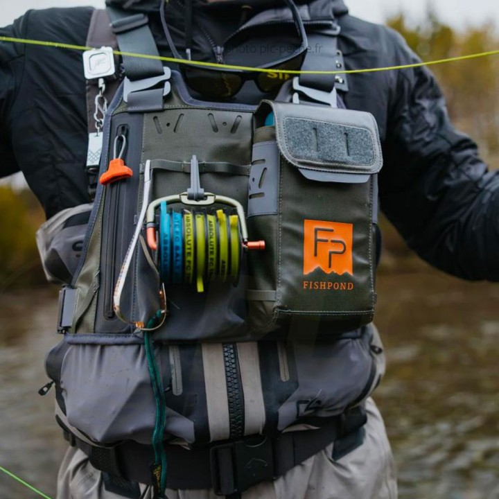 Fishpond Stormshadow chest pack action